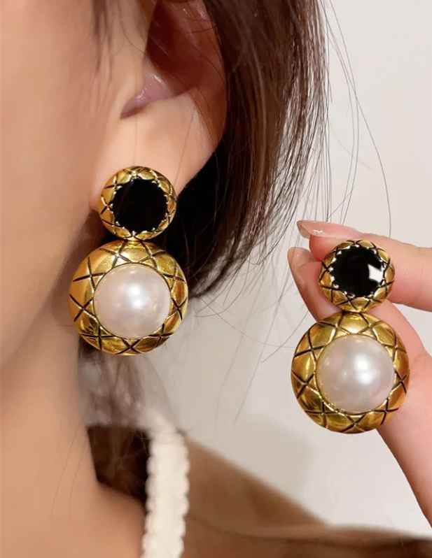 Unique Stud Pearl Earrings