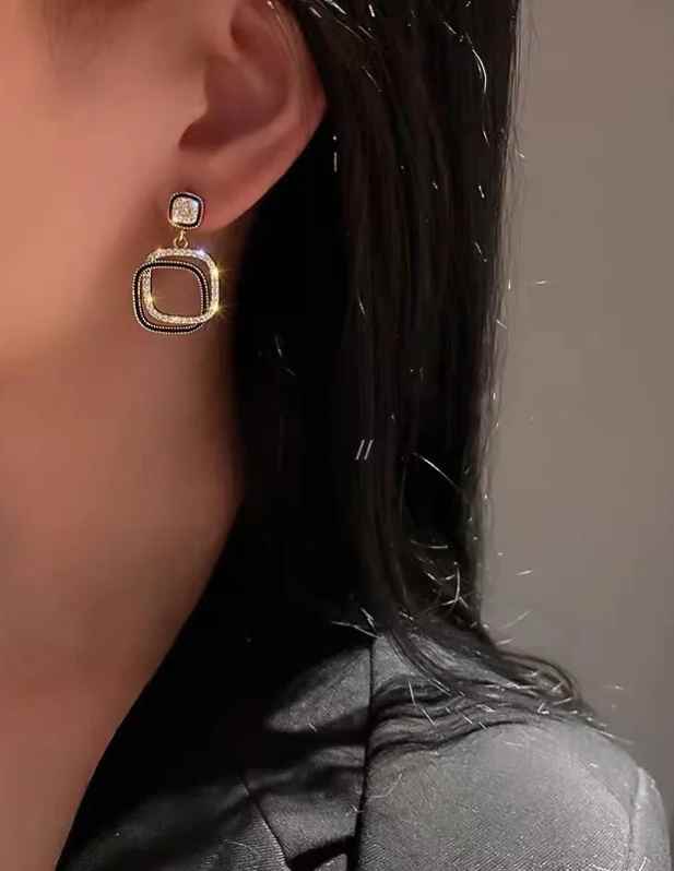 Combo of Moonshine Earcuff And Stones Square Earrings buy now